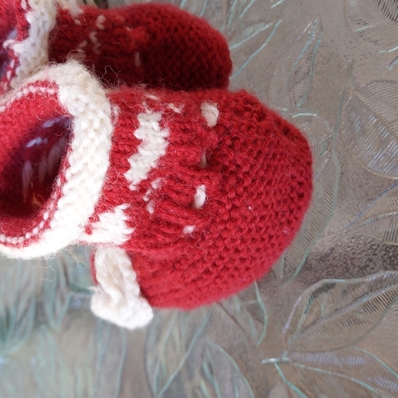 Handmade.100% wool baby booties. - Picture 3 of 5